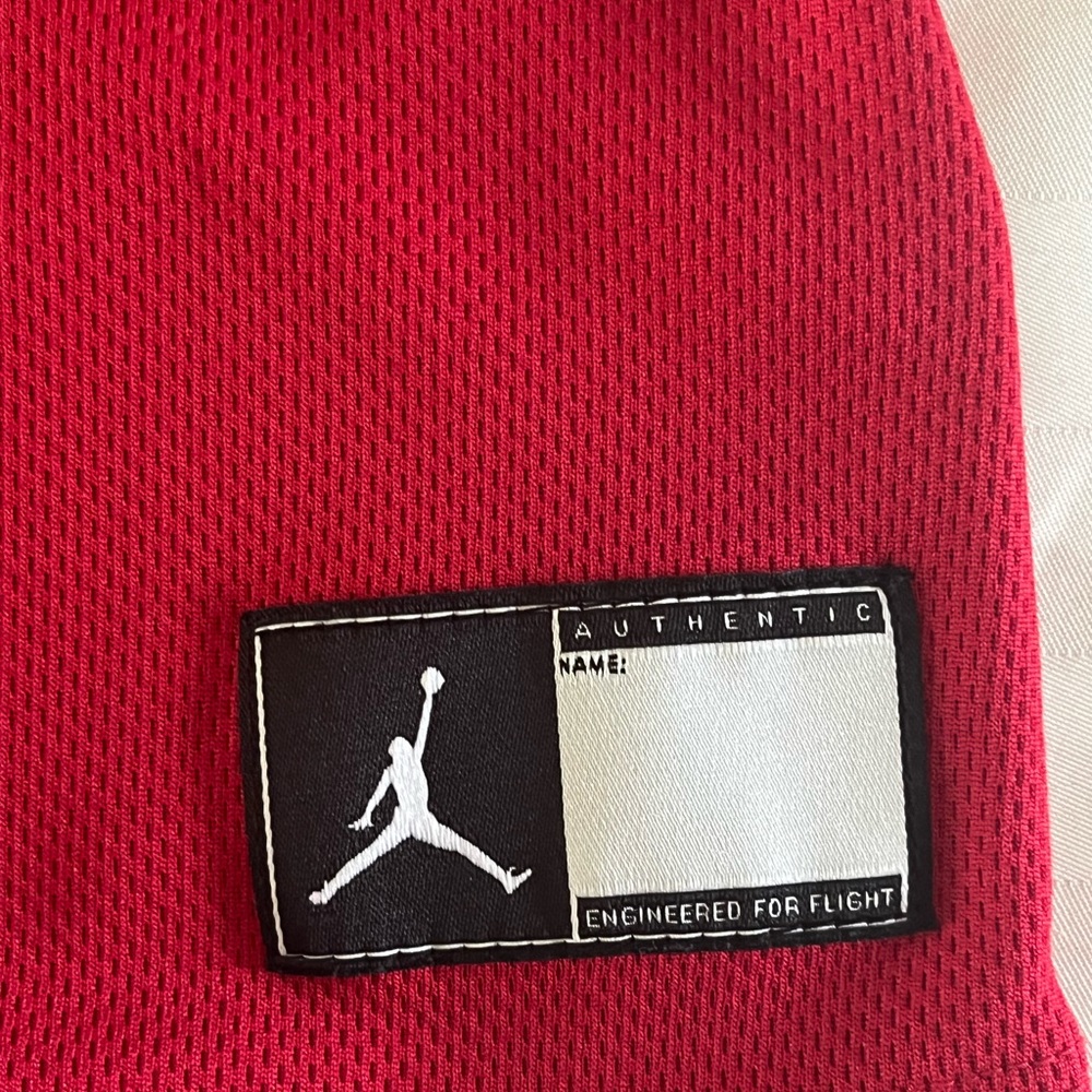 Air Jordan Youth 6-7 Years Old Jersey - Picture 3 of 4